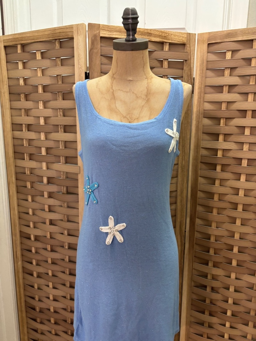 White fox Beach dress - Picture 3 of 7